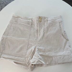 Women's Light Khaki Shorts
